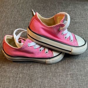 NWOT Authentic Pink Converse Baby